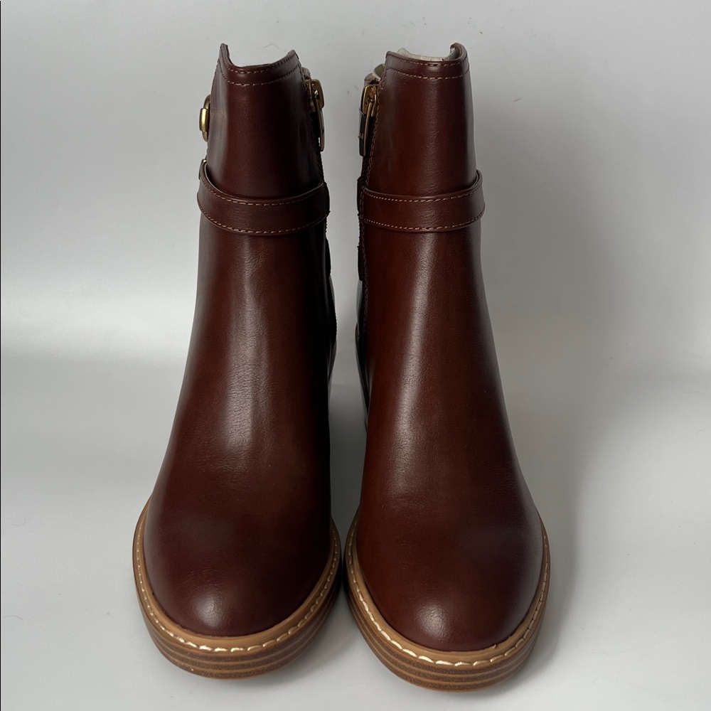 Marc Fisher Women's Casual Classic Chestnut Ankle Booties - 5 1/2 - Picture 2 of 11